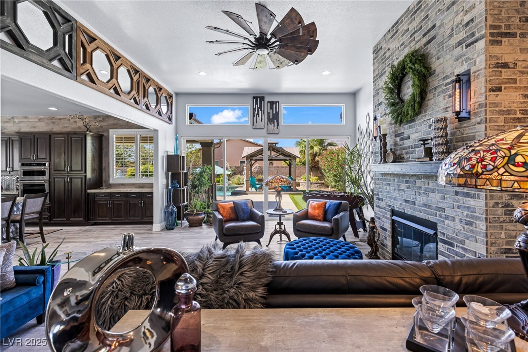 8713 Long Winter Court Property Photo 8