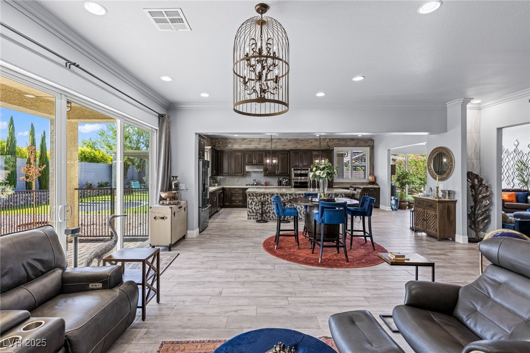 8713 Long Winter Court Property Photo 15