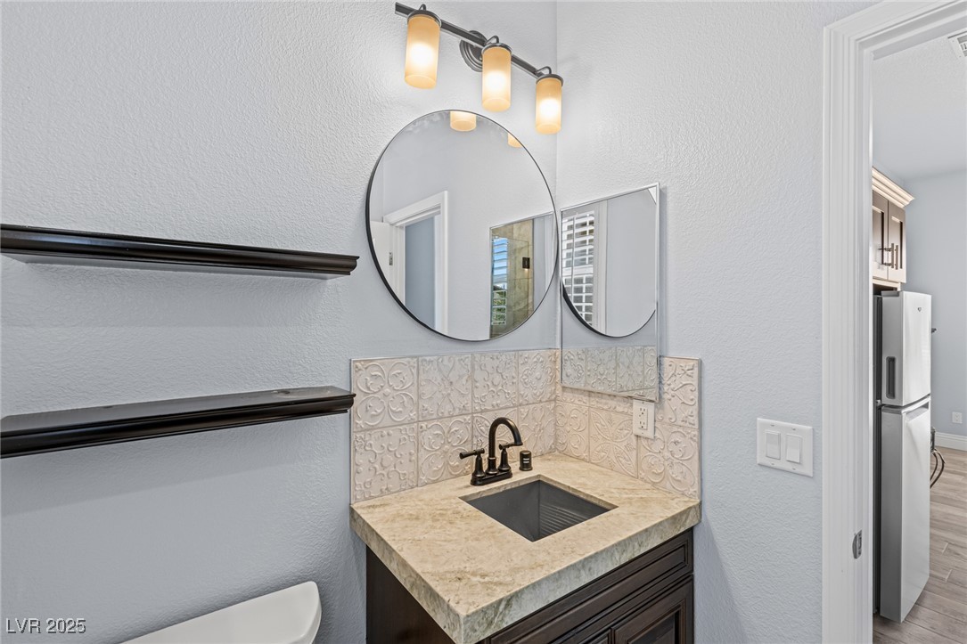 8713 Long Winter Court Property Photo 36