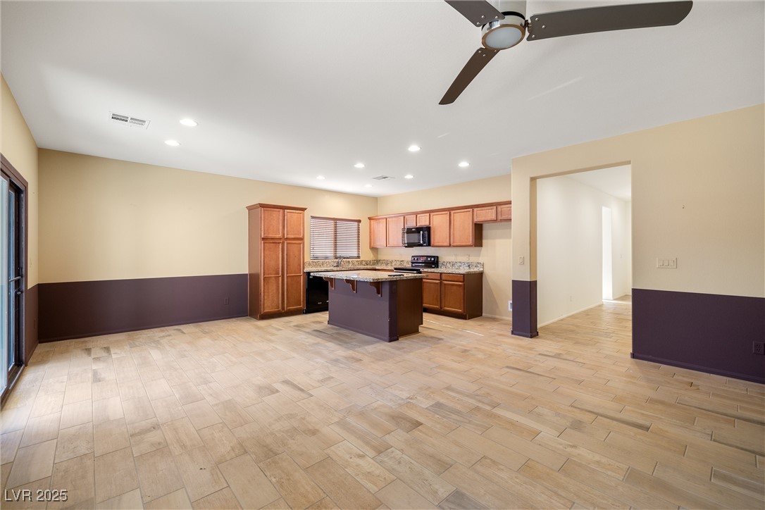 5338 Lignum Avenue Property Photo 8