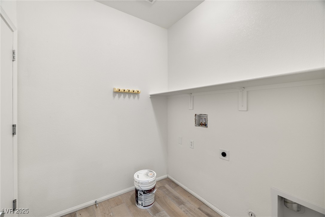 5338 Lignum Avenue Property Photo 16