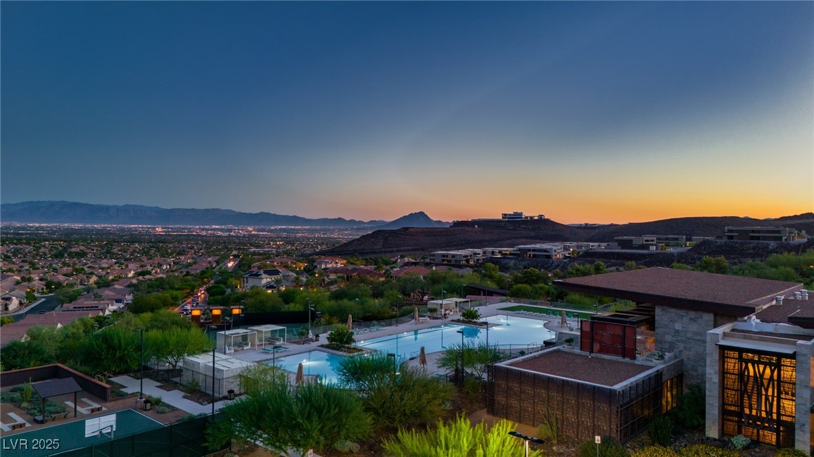 12 Wanderlust Court Property Photo 24