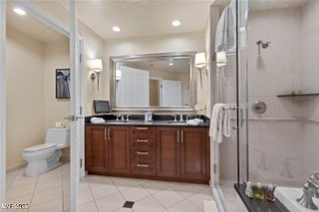 135 East Harmon Avenue 407 Property Photo 13