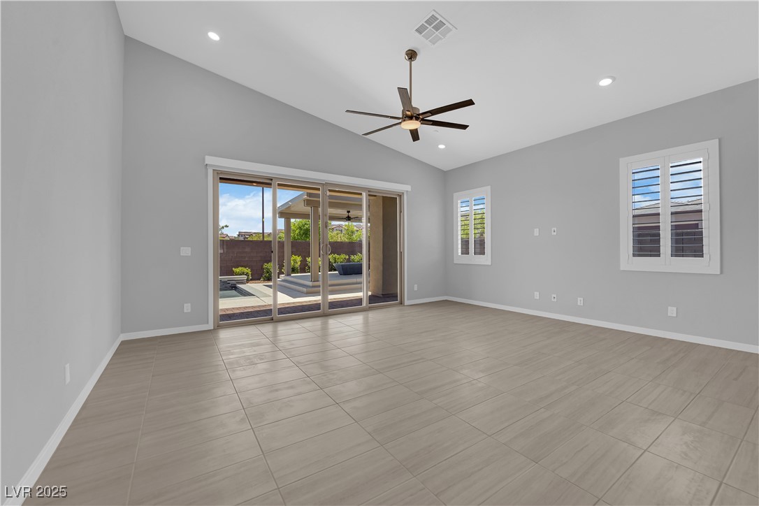 11909 Pippa Avenue Property Photo 18
