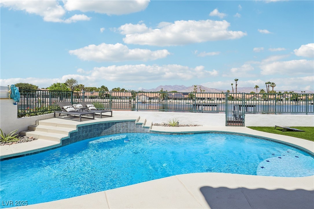 2469 Sun Reef Road Property Photo 74