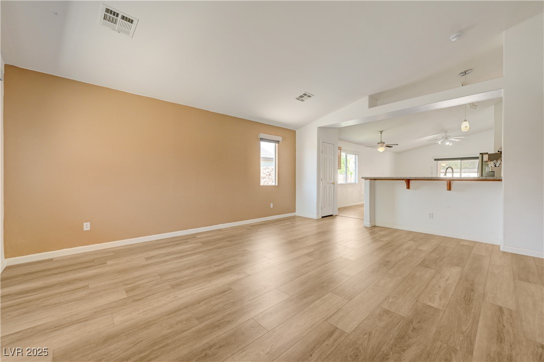 7488 Evening Falls Drive Property Photo 15