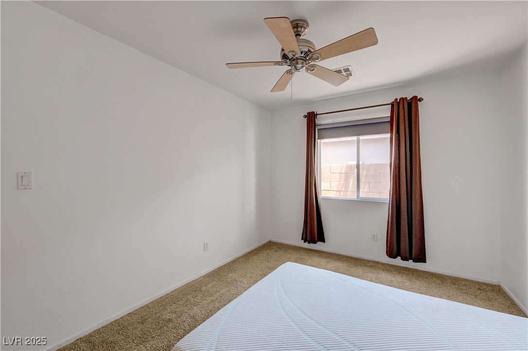 7488 Evening Falls Drive Property Photo 32