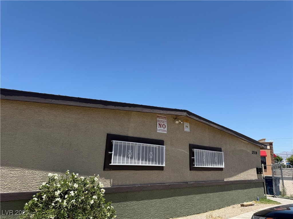 2519 Mccarran Street 1 & 3 Property Photo 1