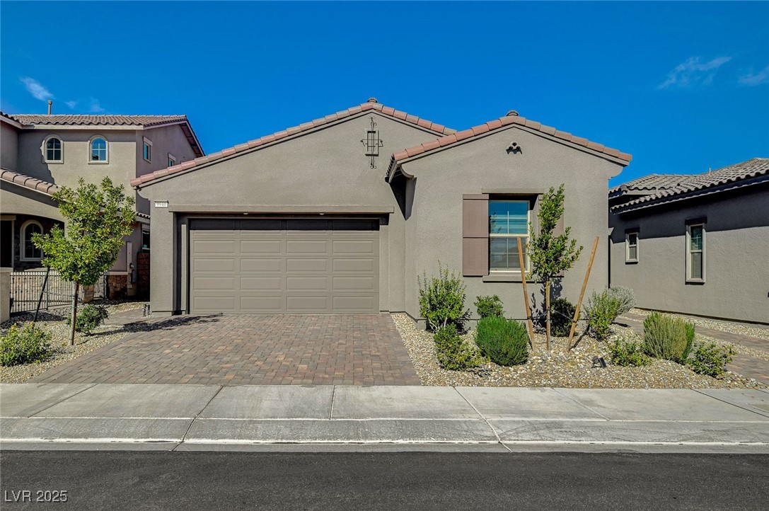 9940 Heather Moore Avenue Property Photo 1