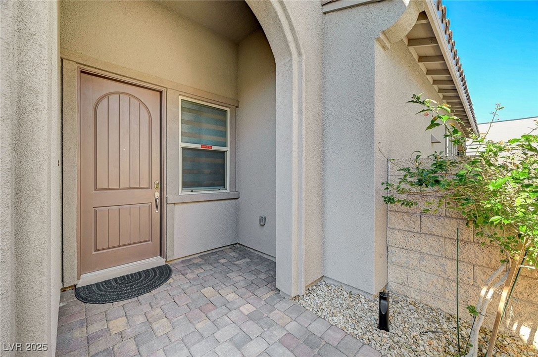 9940 Heather Moore Avenue Property Photo 3