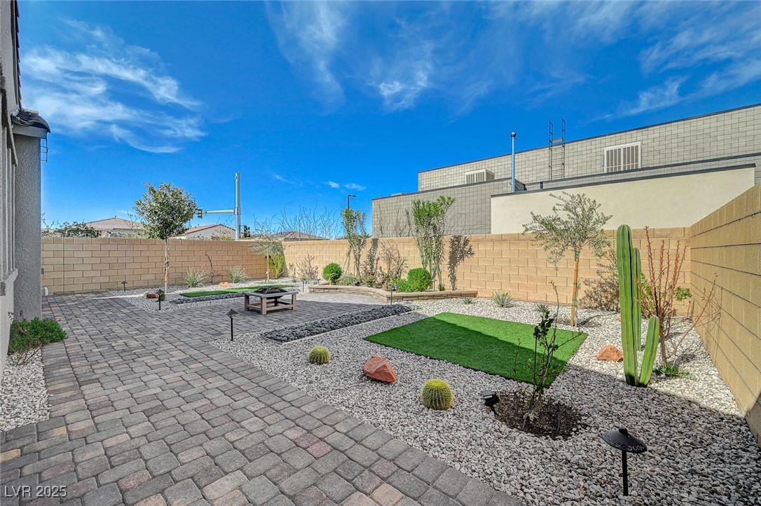 9940 Heather Moore Avenue Property Photo 34