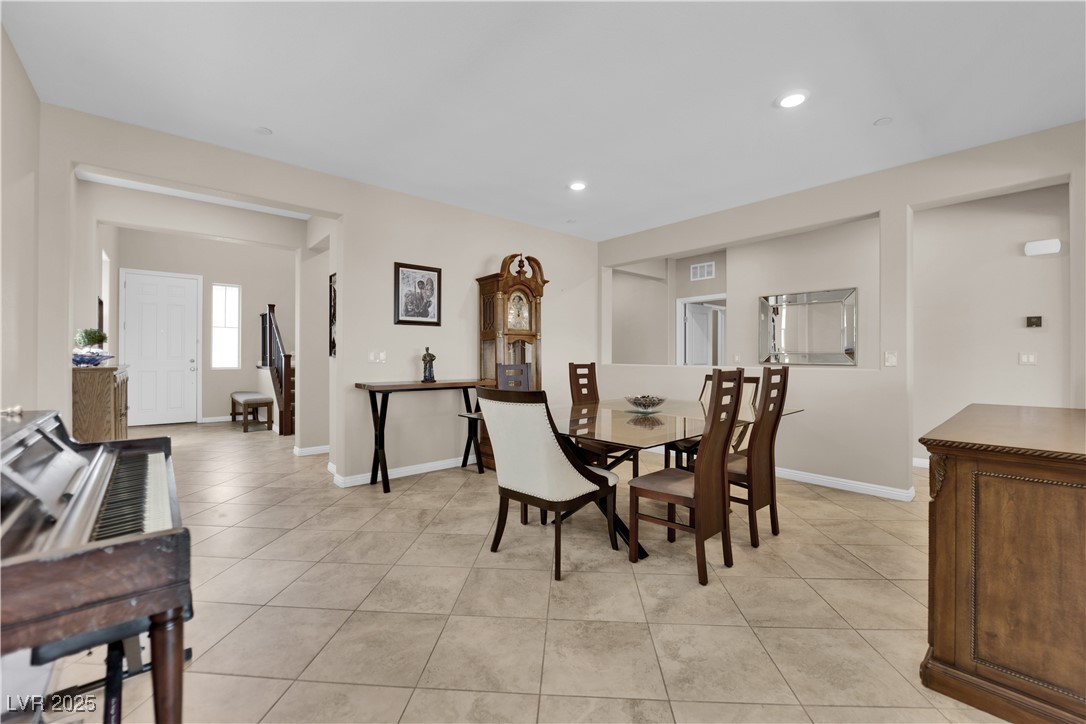 2714 Frabiele Street Property Photo 19