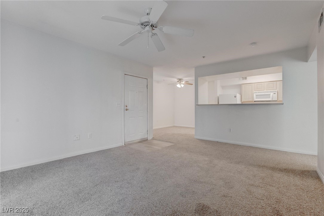 6955 North Durango Drive 3032 Property Photo 4
