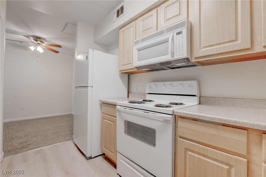 6955 North Durango Drive 3032 Property Photo 13