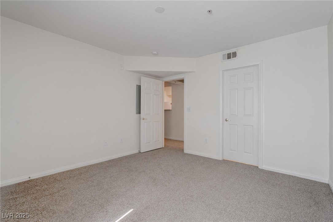 6955 North Durango Drive 3032 Property Photo 19