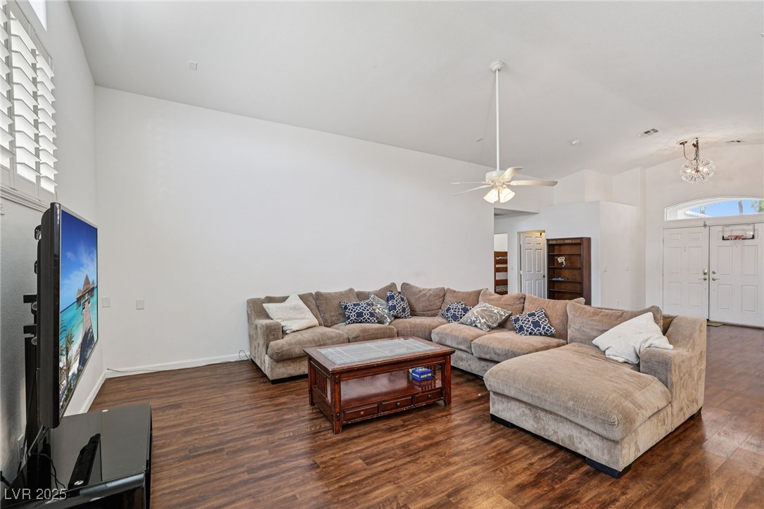 7927 Villa Salsa Avenue Property Photo 5