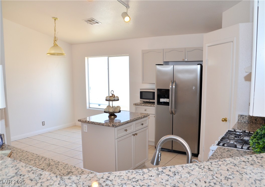 7340 Alpine Ridge Street Property Photo 8