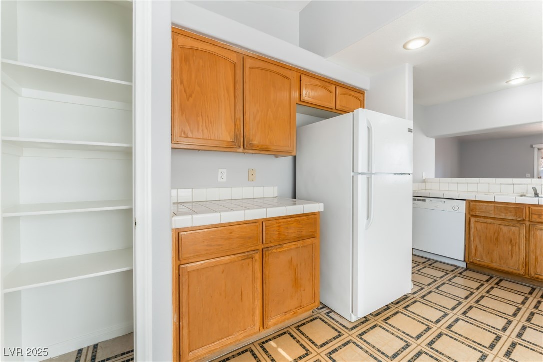 3104 Aristotle Avenue Property Photo 19