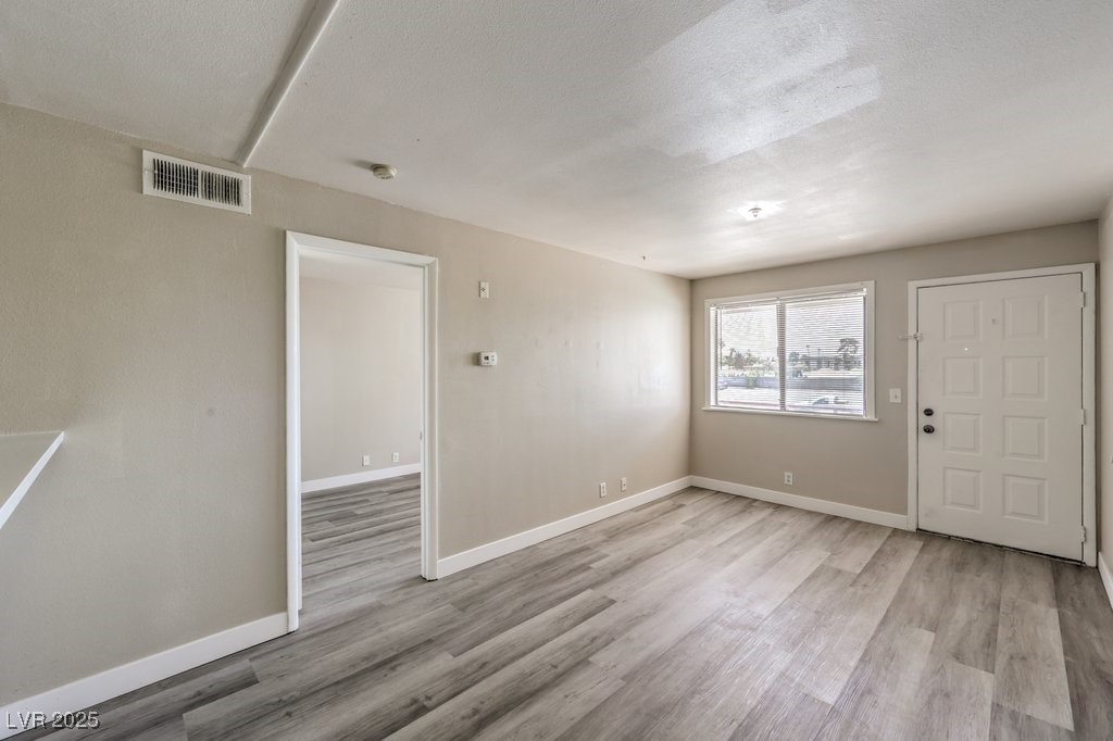 1381 East University Avenue 204 Property Photo 2