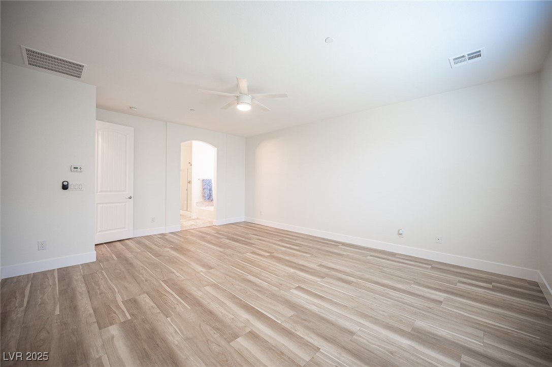 1617 Meadow Bluffs Avenue Property Photo 4