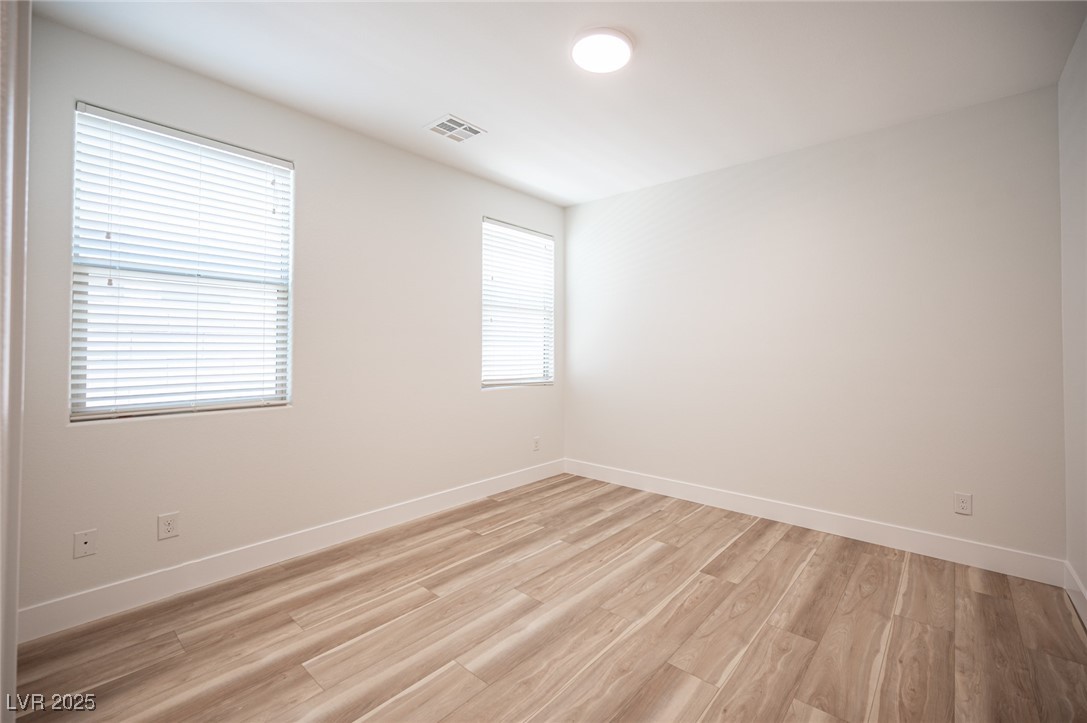 1617 Meadow Bluffs Avenue Property Photo 49