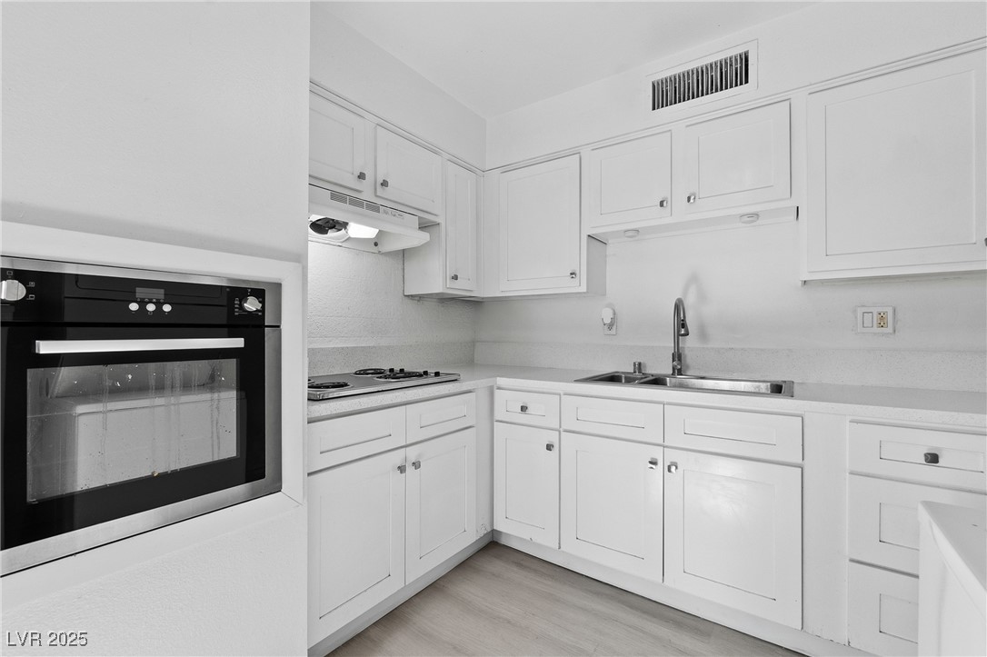 350 East Desert Inn Road D104 Property Photo 8