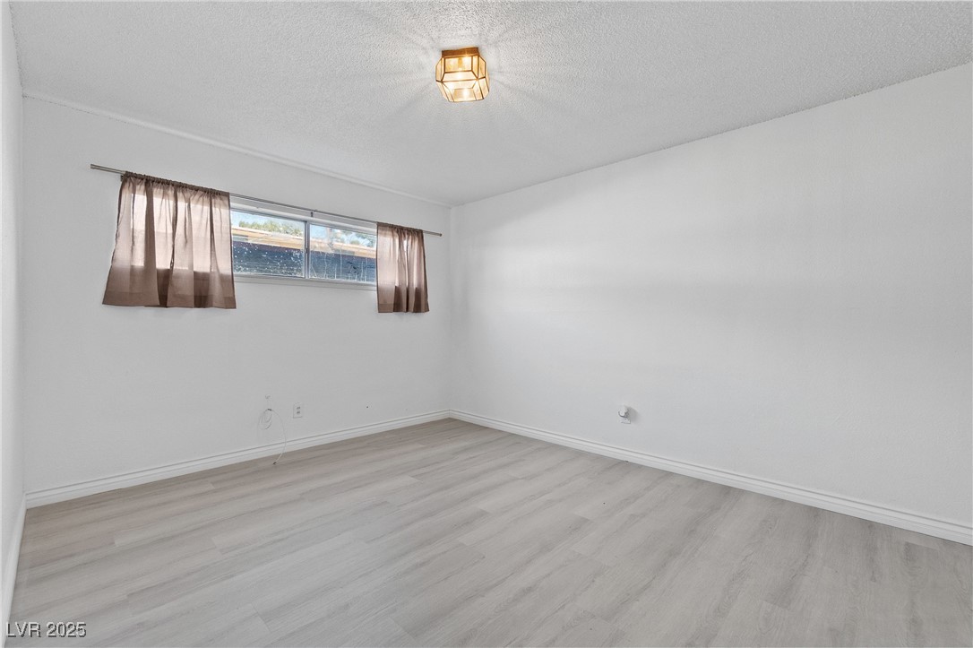 350 East Desert Inn Road D104 Property Photo 10