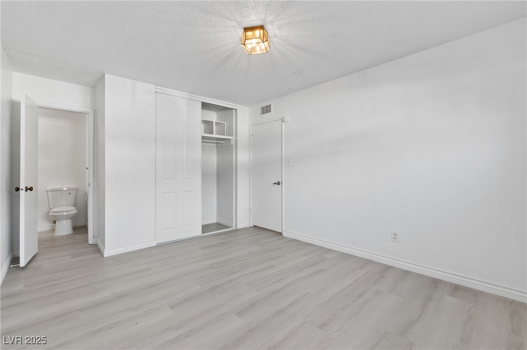 350 East Desert Inn Road D104 Property Photo 11