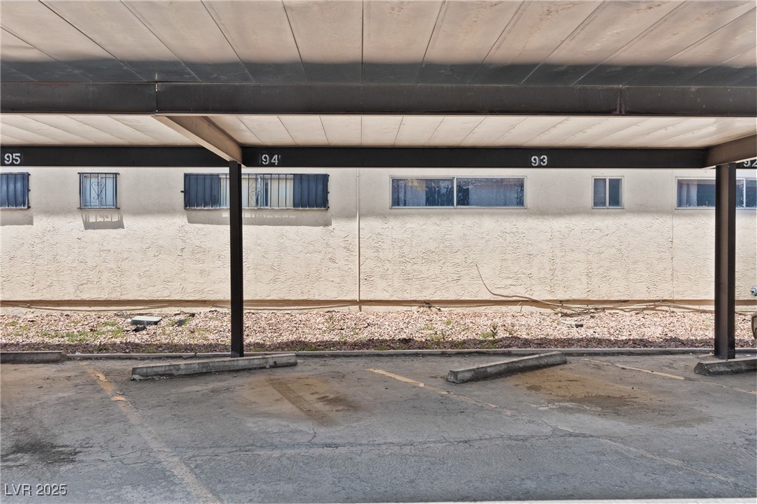 350 East Desert Inn Road D104 Property Photo 17