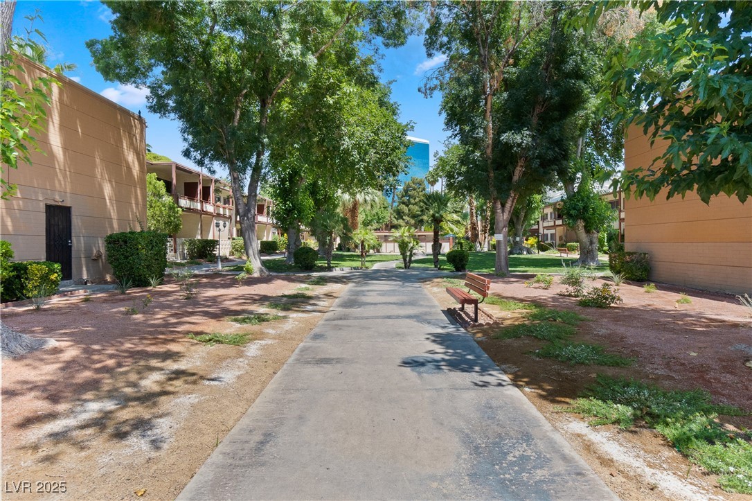 350 East Desert Inn Road D104 Property Photo 24