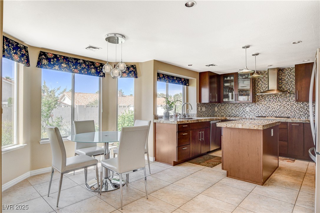 8416 Dry Cliff Circle Property Photo 19