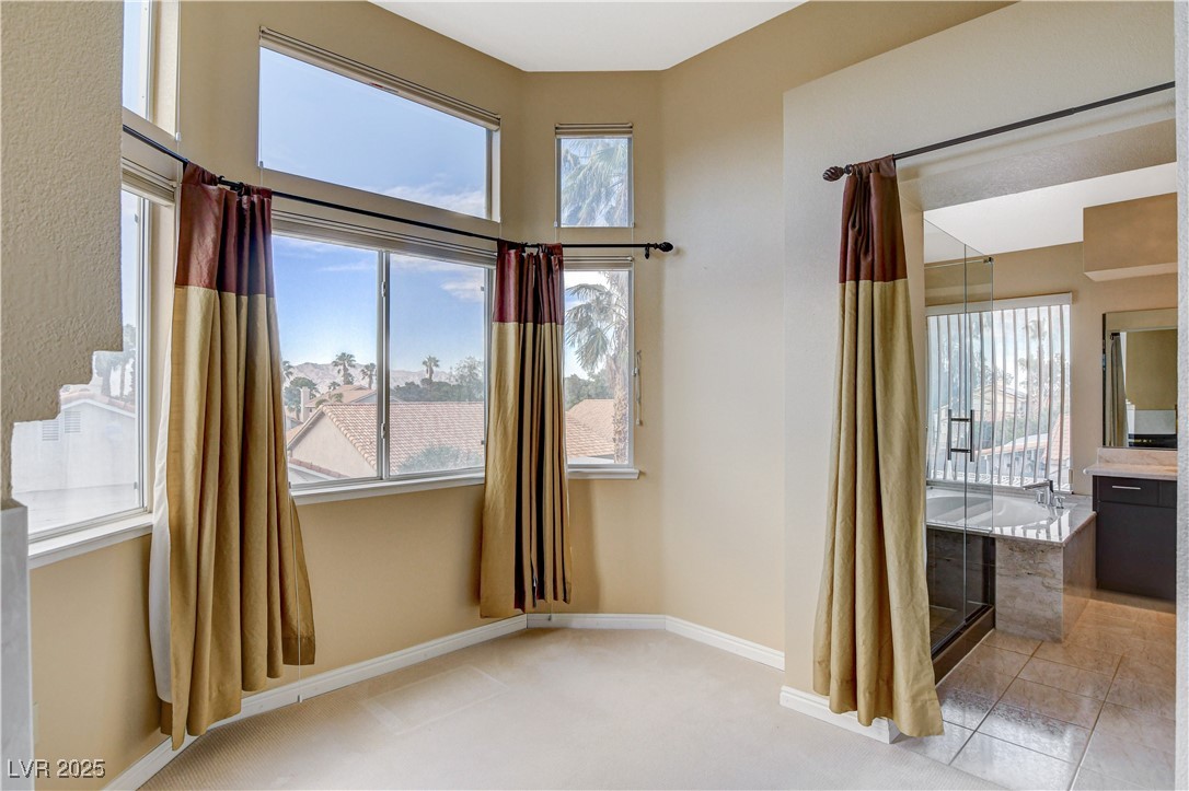 8416 Dry Cliff Circle Property Photo 43