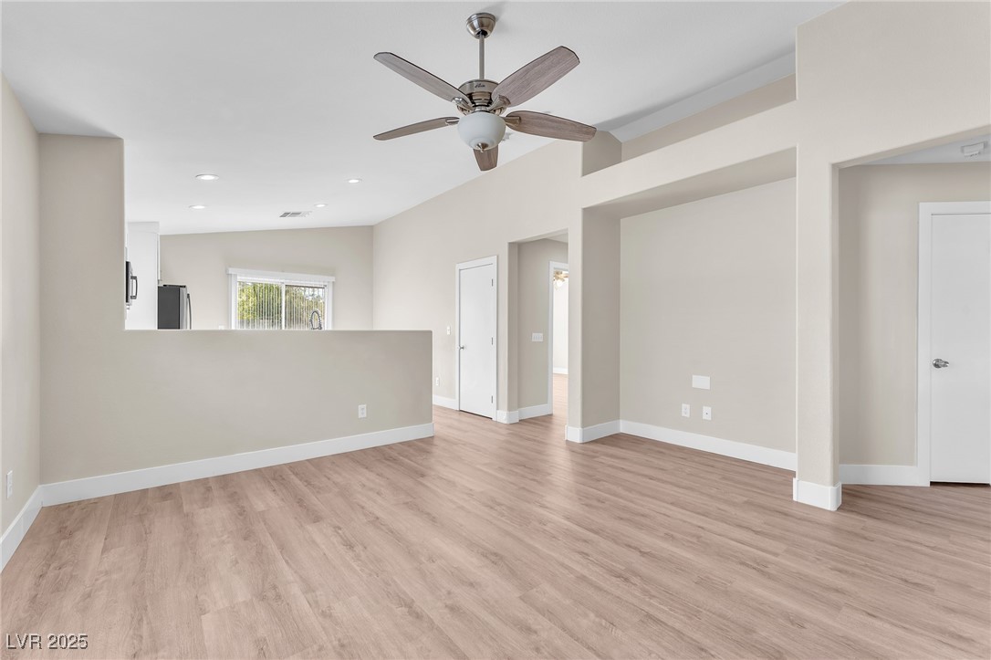 5912 Kentlands Street Property Photo 2