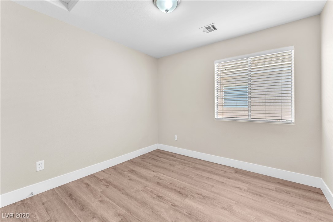5912 Kentlands Street Property Photo 10