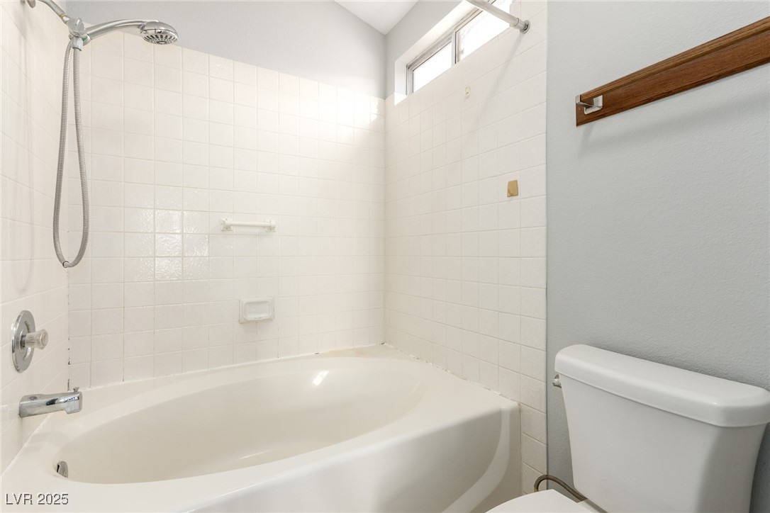 6112 Grape Blossom Avenue Property Photo 15