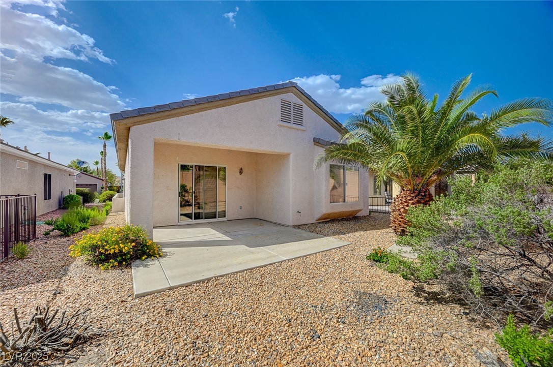 3025 Seaford Peak Drive Property Photo 10