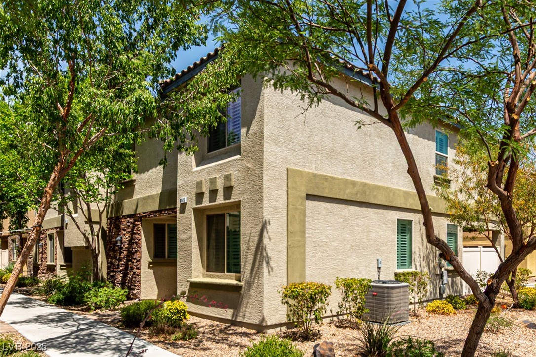 6145 Scarlet Leaf Street Property Photo 1