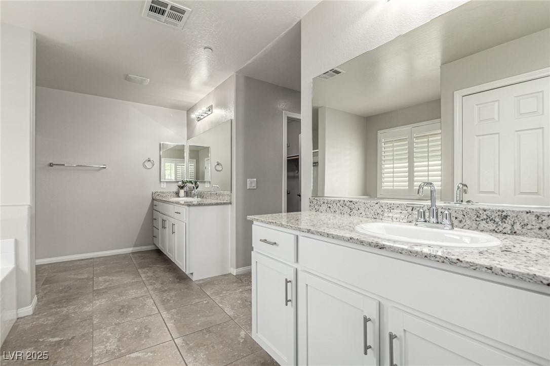 6145 Scarlet Leaf Street Property Photo 16