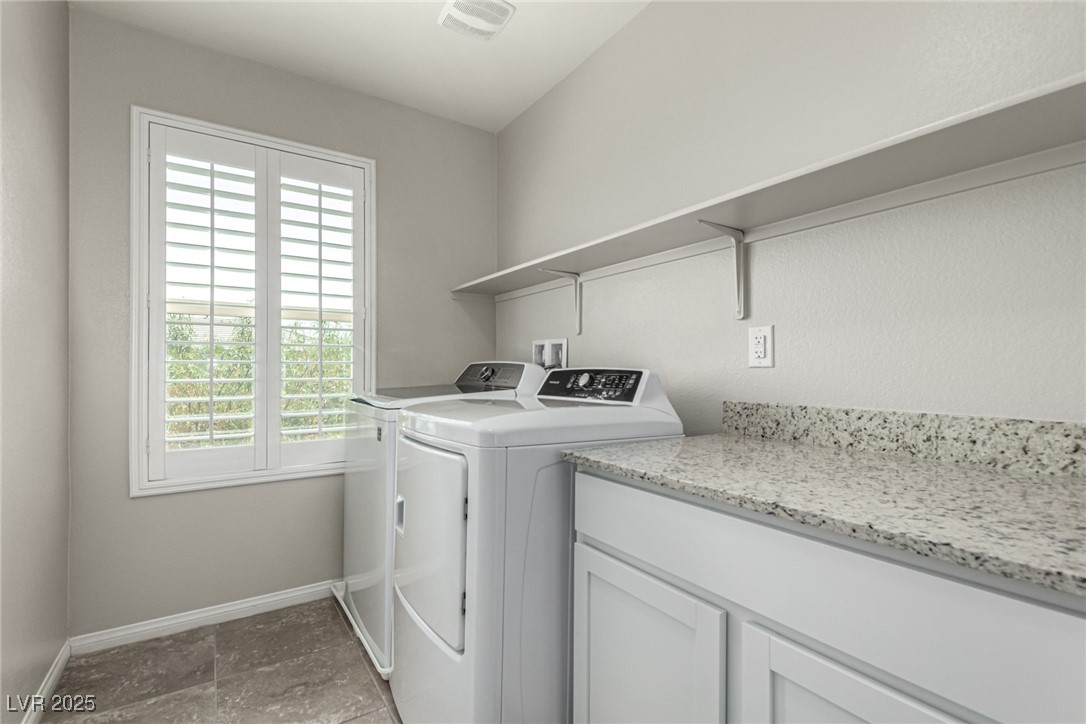 6145 Scarlet Leaf Street Property Photo 27