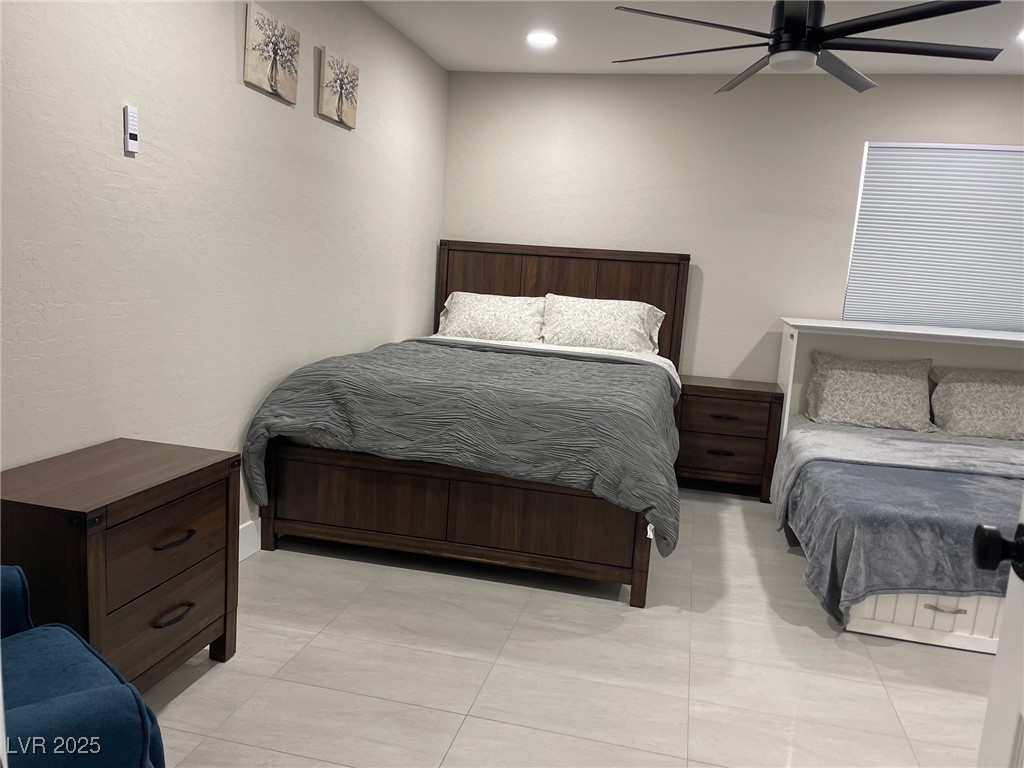 2528 Tournament Street Property Photo 11