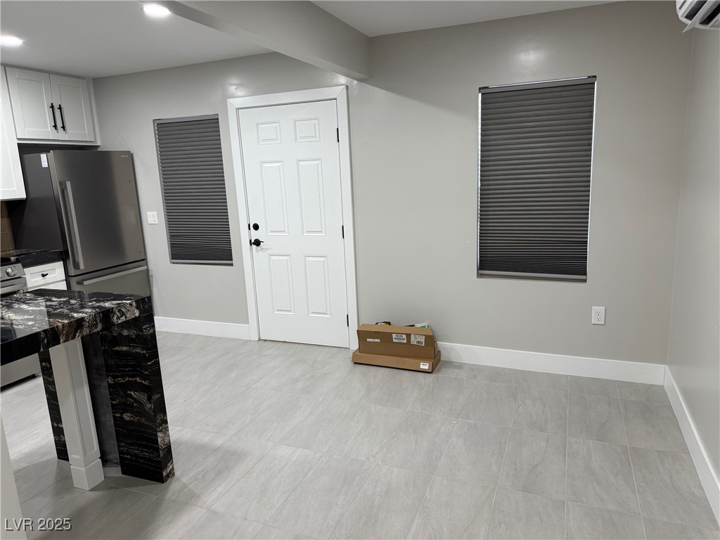 2528 Tournament Street Property Photo 34