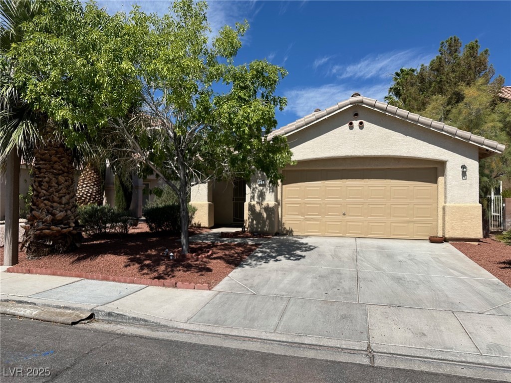 1221 Dream Bridge Drive Property Photo 1
