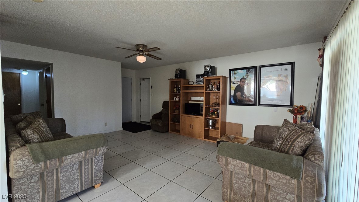 5209 Del Monte Avenue Property Photo 5