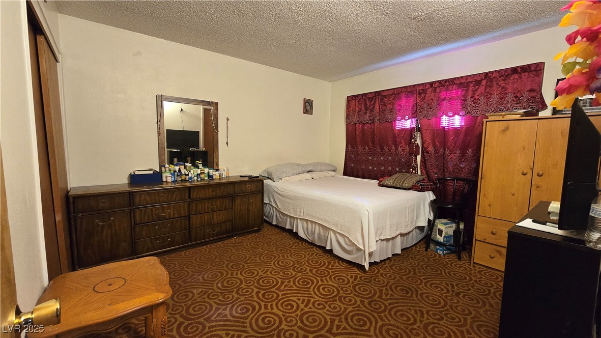 5209 Del Monte Avenue Property Photo 11