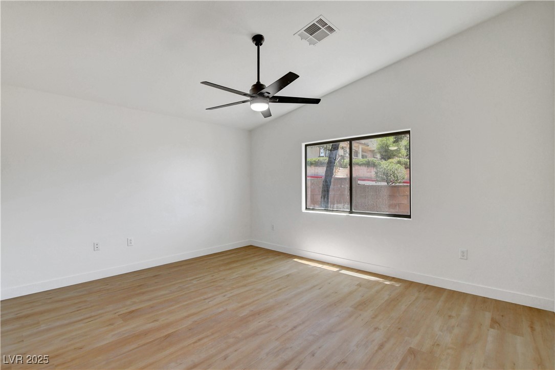 2050 North Los Feliz Street 171 Property Photo 21