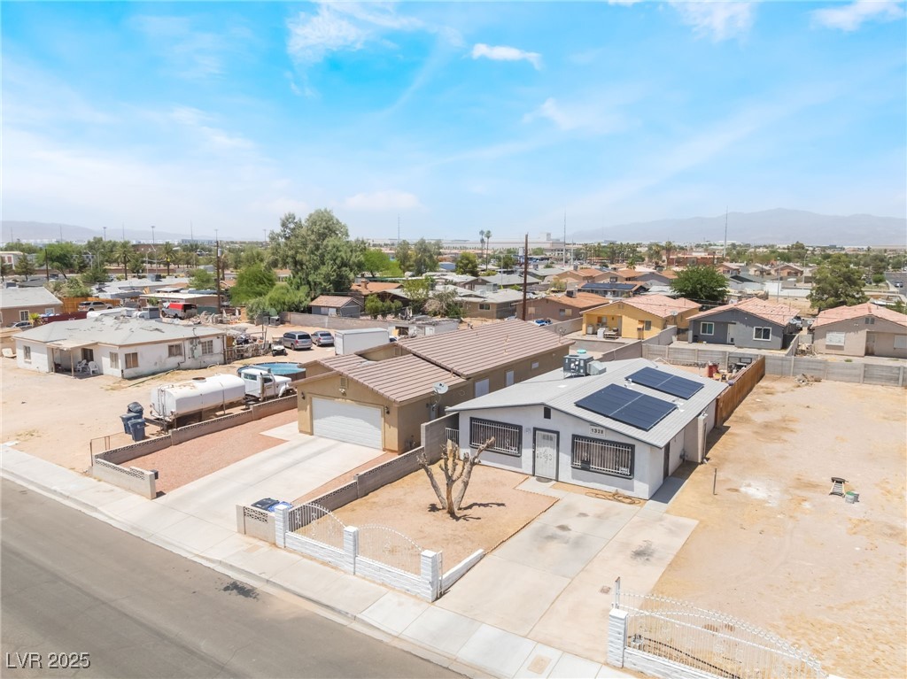 1328 Balzar Avenue Property Photo 3