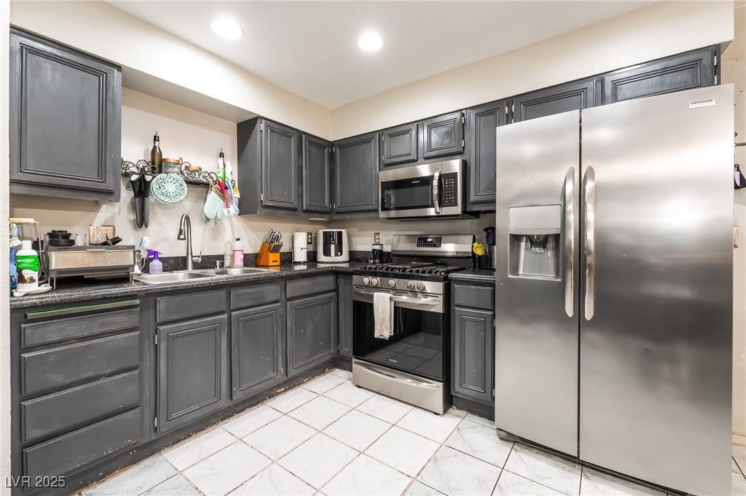 1328 Balzar Avenue Property Photo 18