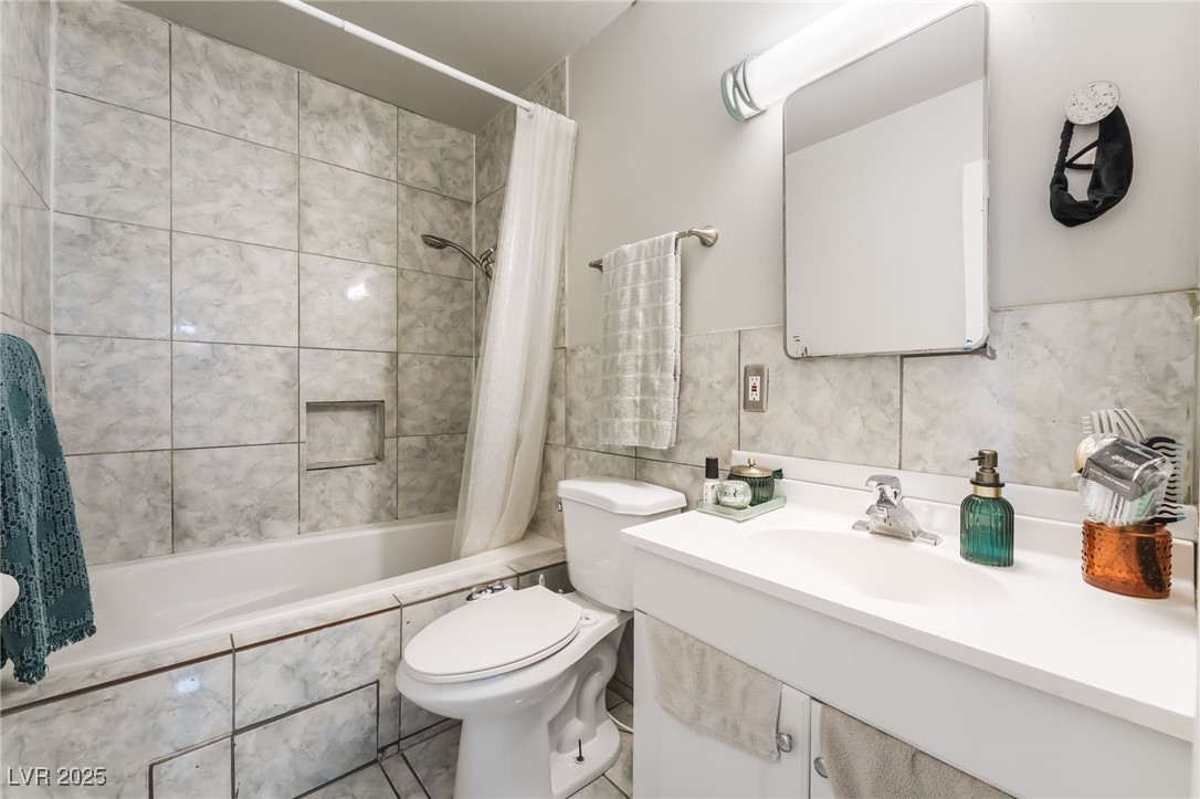 1328 Balzar Avenue Property Photo 28