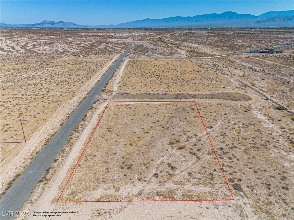 2021 East Ricky Road Property Photo 1