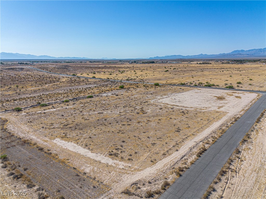2021 East Ricky Road Property Photo 14
